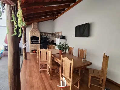 Casa com 3 Quartos à venda, 140m² no Oneida Mendes, Uberaba