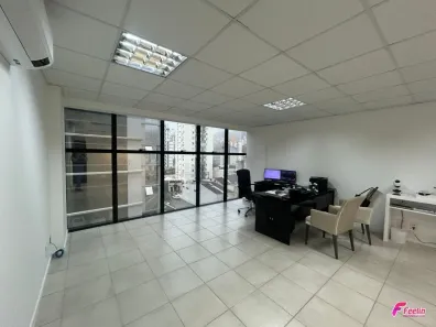 à venda, 47m² no Centro, Florianópolis