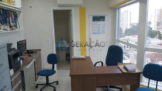 Conjunto Comercial / Sala à venda, 23m² no Centro, São José dos Campos