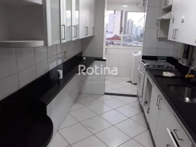 Apartamento com 3 Quartos à venda, 90m² no Centro, Uberlândia