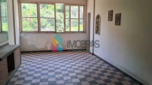 Apartamento com 3 Quartos à venda, 120m² no Leme, Rio de Janeiro