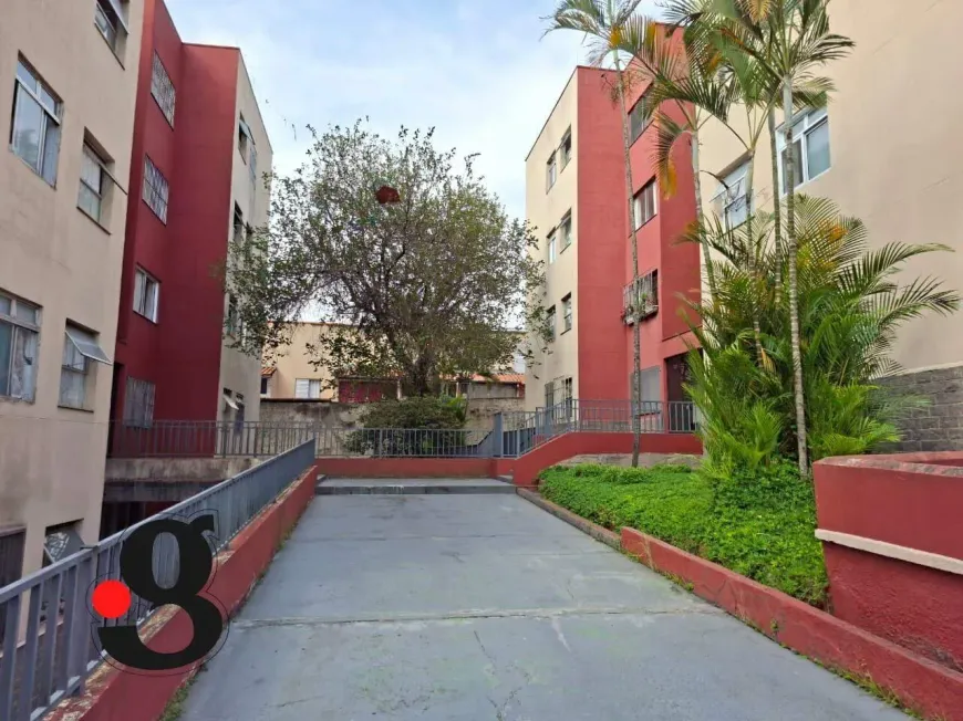 Foto do imóvel - Apartamento à venda com 2 quartos, 1 banheiro, 1 vaga na garagem e portaria 24h no condomínio.