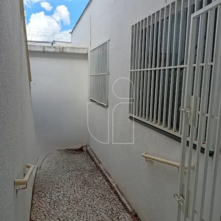Foto do imóvel - Imóvel comercial à venda com 4 quartos, 4 banheiros e 250 m² em