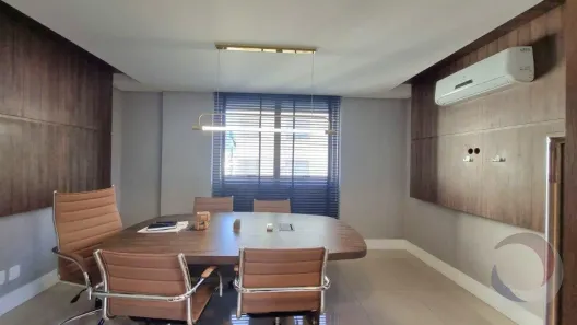 Conjunto Comercial / Sala à venda, 68m² no Centro, Florianópolis
