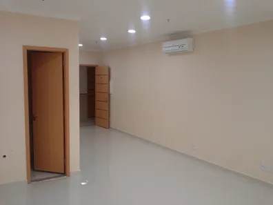 Conjunto Comercial / Sala à venda, 35m² no Centro, Nova Iguaçu