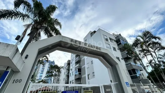 Apartamento com 3 Quartos para alugar, 88m² no Trindade, Florianópolis