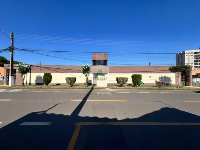 Casa com 3 Quartos para alugar, 130m² no Eldorado, Anápolis