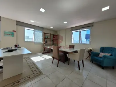 Conjunto Comercial / Sala à venda, 46m² no Agronômica, Florianópolis