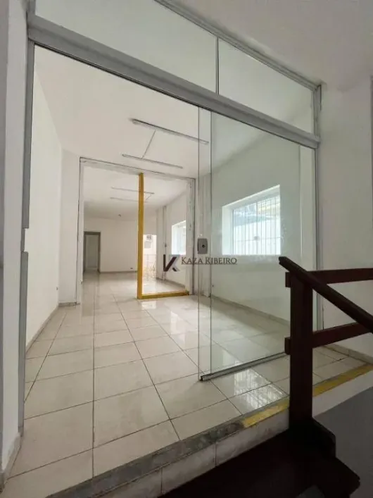 Foto do imóvel - Imóvel comercial para alugar com 180 m², 3 quartos, 3 banheiros