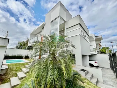 Sobrado com 3 Quartos à venda, 216m² no Marechal Rondon, Canoas
