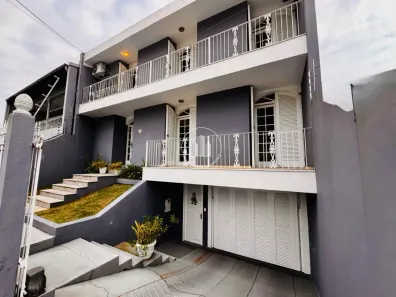 Casa com 4 Quartos à venda, 320m² no Estreito, Florianópolis