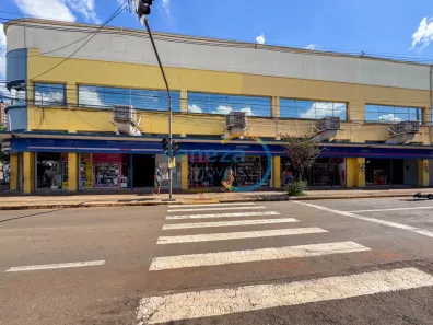 Conjunto Comercial / Sala à venda, 4m² no Centro, Londrina