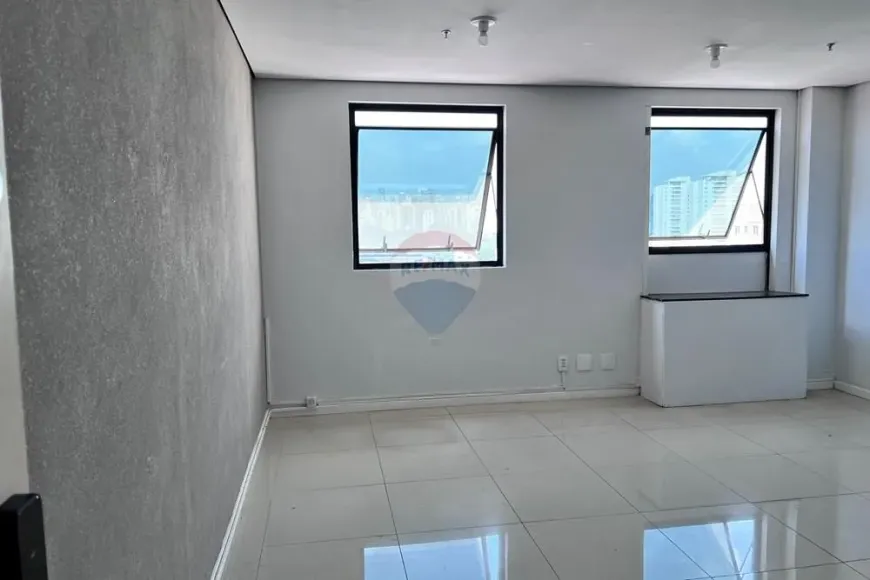 Foto do imóvel - Sala/Conjunto/Escritório para alugar com 28 m², 1 banheiro e 1 vaga na garagem próximo ao Metrô.