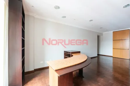 Conjunto Comercial / Sala à venda, 36m² no Centro, Curitiba