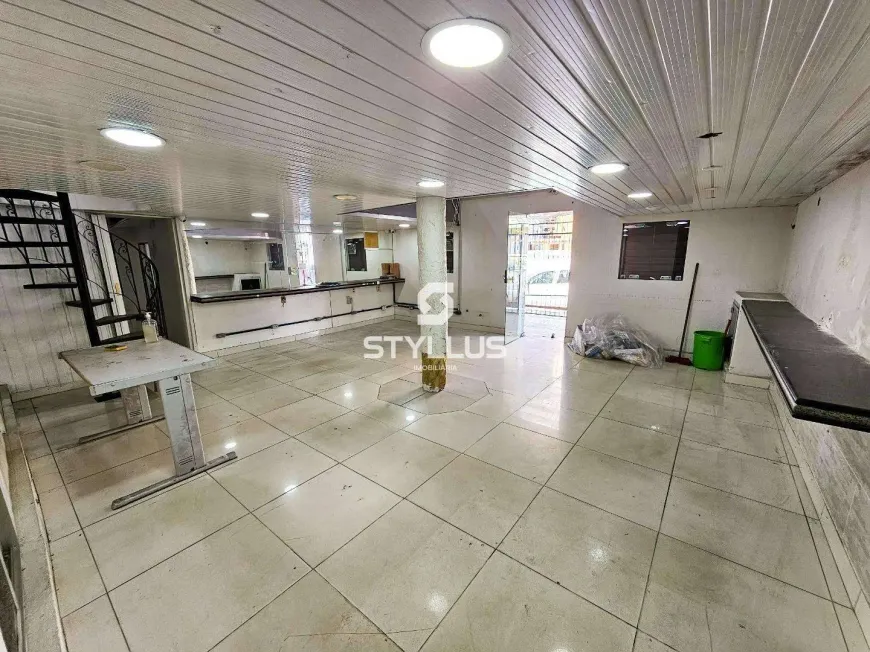 Foto do imóvel - Ponto comercial/Loja/Box à venda com 295 m² e 3 banheiros próximo à Estação Méier em