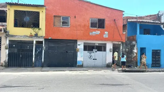Prédio/Edifício Inteiro com 3 Quartos à venda, 74m² no Álvaro Weyne, Fortaleza