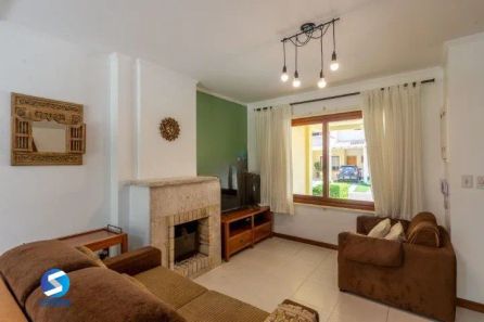 Casa de Condomínio com 3 Quartos à venda, 240m² no Cavalhada, Porto Alegre