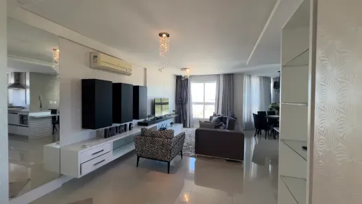 Apartamento com 3 Quartos para venda ou aluguel, 135m² no Centro, Balneário Camboriú