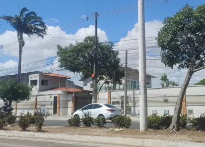 Casa de Condomínio com 3 Quartos para alugar, 250m² no Centro, Eusébio