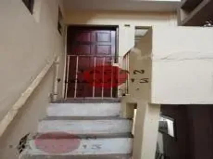 Foto do imóvel - Casa para alugar com 2 quartos, 1 banheiro, 50 m² e churrasqueira no condomínio em