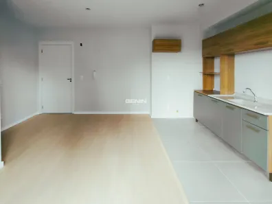 Apartamento com 2 Quartos para alugar, 53m² no Centro, Canoas