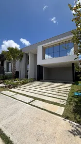 Casa com 4 Quartos à venda, 341m² no Cidade Alpha, Eusébio