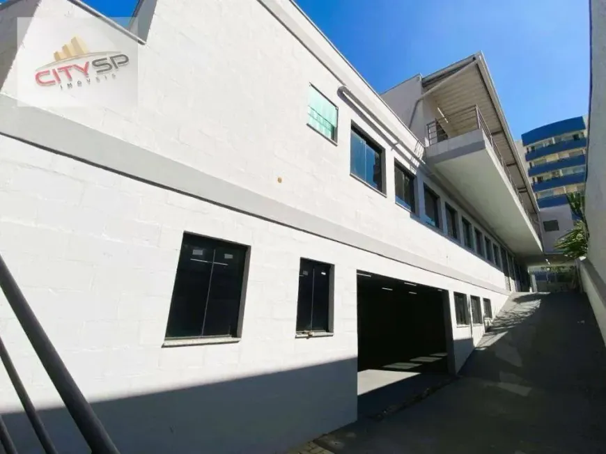 Foto do imóvel - Prédio/Edificio inteiro para alugar com 574 m², 5 banheiros e 6 vagas na garagem próximo ao.