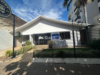 Conjunto Comercial / Sala com 3 Quartos para alugar, 170m² no Centro, Toledo