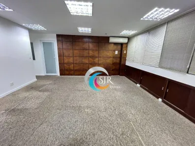 Conjunto Comercial / Sala para alugar, 180m² no Campo Belo, São Paulo