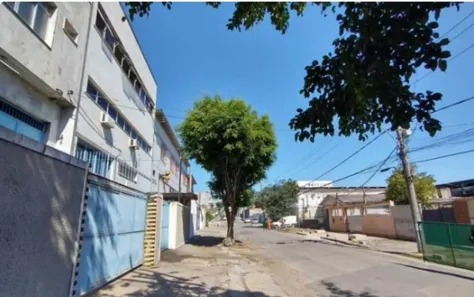 Prédio/Edifício Inteiro com 1 Quarto à venda, 1500m² no Vigário Geral, Rio de Janeiro
