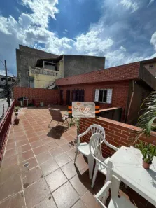 Sobrado com 2 Quartos à venda, 270m² no Ayrosa, Osasco
