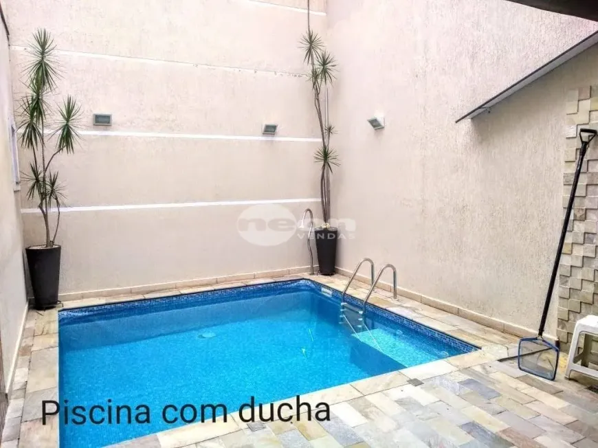Foto do imóvel - Sobrado à venda com 3 quartos, 1 suíte, 268 m², 2 a 3 banheiros e 2 a 3 vagas na garagem em