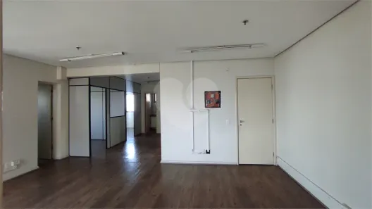Conjunto Comercial / Sala para alugar, 45m² no Pacaembu, São Paulo