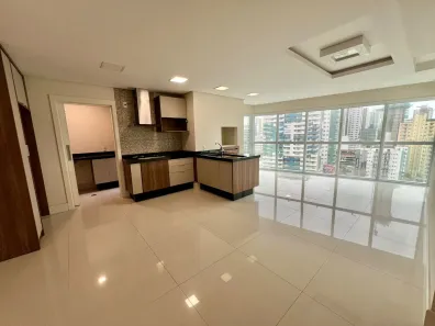 Apartamento com 3 Quartos à venda, 114m² no Centro, Balneário Camboriú