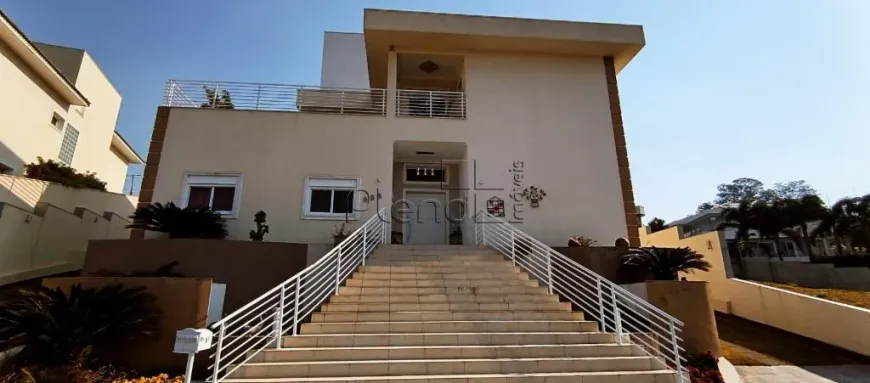 Foto do imóvel - Casa de condomínio para alugar com 4 quartos, 4 suítes, 6 banheiros, 6 vagas na garagem e.