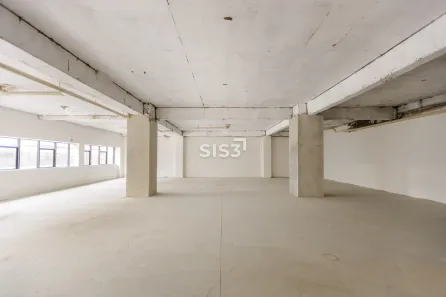 Conjunto Comercial / Sala com 8 Quartos à venda, 347m² no Batel, Curitiba