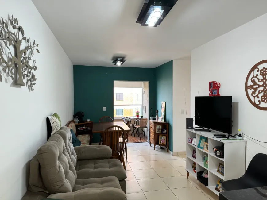 Foto do imóvel - Apartamento à venda com 3 quartos, 1 suíte, 70 m², 2 banheiros e 2 vagas na garagem em