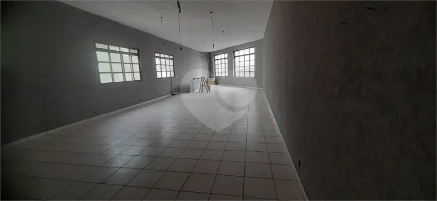 Foto do imóvel - Ponto comercial/Loja/Box para alugar com 190 m², 3 banheiros