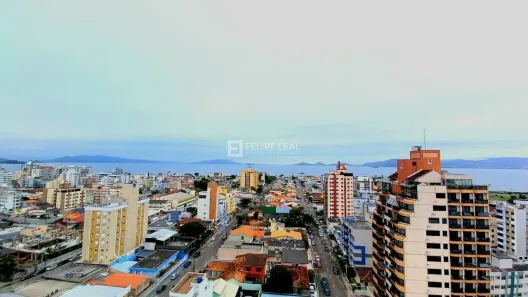 Cobertura com 3 Quartos à venda, 217m² no Balneário, Florianópolis