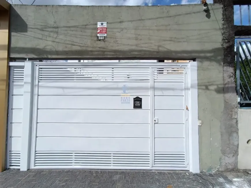 Foto do imóvel - Sobrado à venda com 3 quartos, 1 suíte, 125 m², 4 banheiros e 2 vagas na garagem em