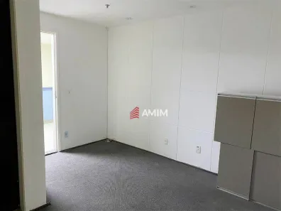 Conjunto Comercial / Sala à venda, 30m² no Centro, Niterói