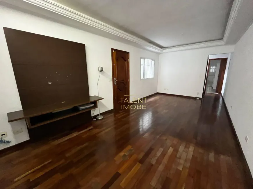 Foto do imóvel - Casa para alugar com 3 quartos, 3 suítes, 169 m², 5 banheiros e 3 a 4 vagas próximo ao Metrô.