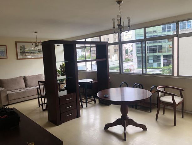 Apartamento de 151 metros quadrados no bairro Batel com 4 quartos