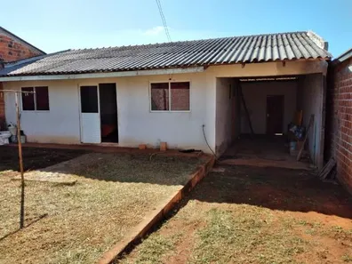 Casa com 4 Quartos à venda, 84m² no Centro, Ponta Grossa