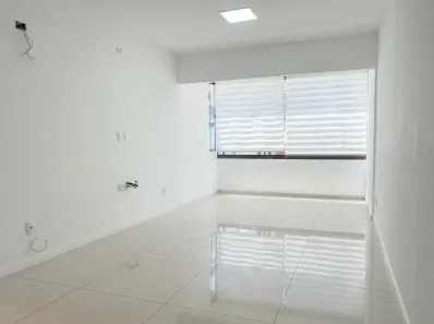 Apartamento com 3 Quartos para alugar, 93m² no Pitangueiras, Lauro de Freitas