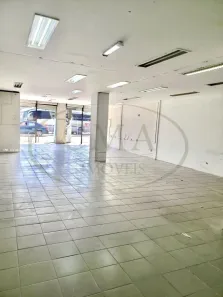 Casa Comercial para alugar, 70m² no Centro, Macaé