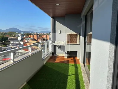 Apartamento com 2 Quartos à venda, 82m² no Canasvieiras, Florianópolis