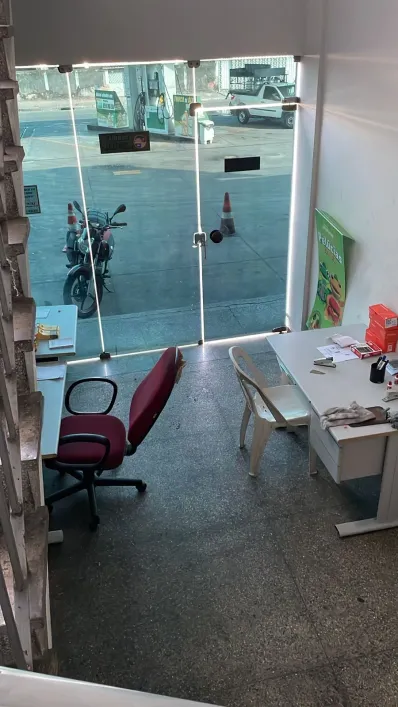 Foto do imóvel - Ponto comercial loja box disponível para alugar com 35 m² em