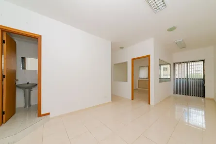 Conjunto Comercial / Sala à venda, 37m² no Centro, Curitiba
