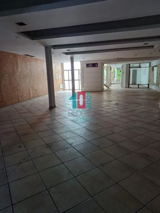 Foto do imóvel - Prédio/Edifício inteiro para alugar com 3 banheiros, 6 vagas na garagem, elevador no condomínio.